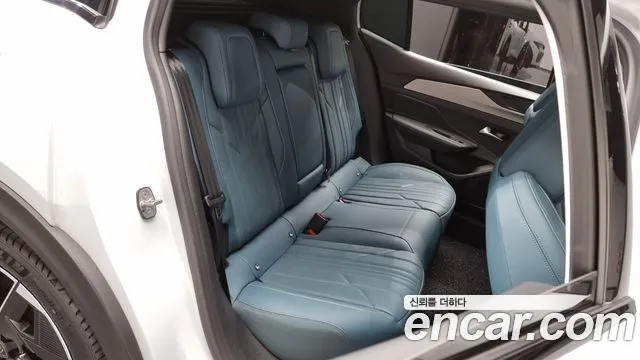 Peugeot 408 2024 Белый из Кореи, фото 3