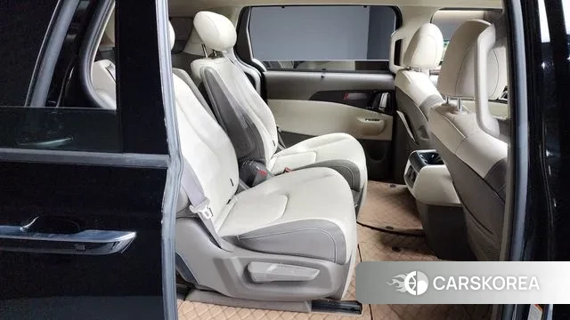 Kia The New Carnival 4th Generation 2025 Черный из Кореи, фото 3