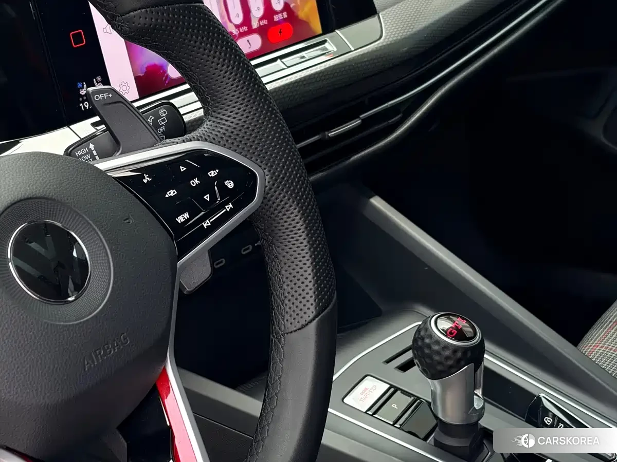 Volkswagen Golf 2022 Белый из Китая, фото 3