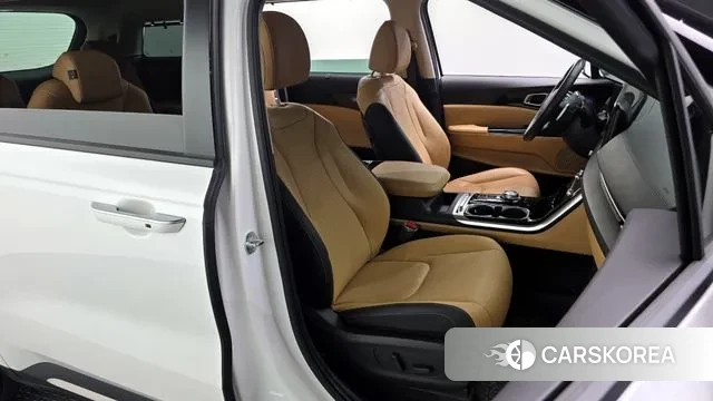 Kia Carnival 4th generation 2023 Белый из Кореи, фото 3