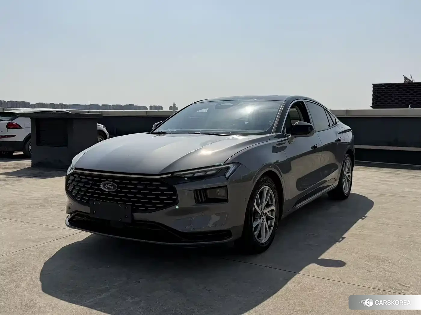 Ford Mondeo 2022 Silver/gray из Китая, фото 3