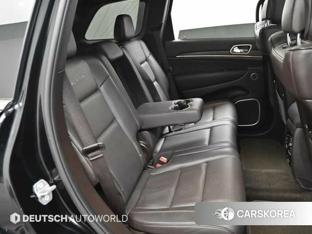 Jeep Grand Cherokee 2018 Черный из Кореи, фото 3