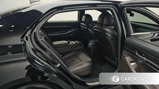 Genesis G90 2021 Черный из Кореи, фото 3