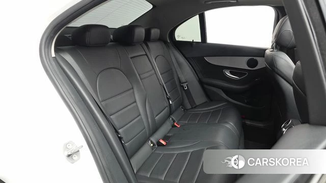 Mercedes-Benz C-Class W205 2020 Белый из Кореи, фото 3