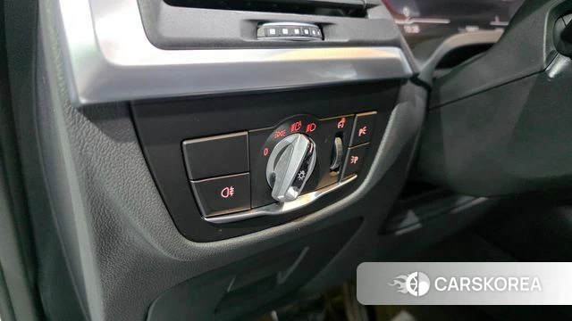 BMW iX3 2023 Белый из Кореи, фото 3