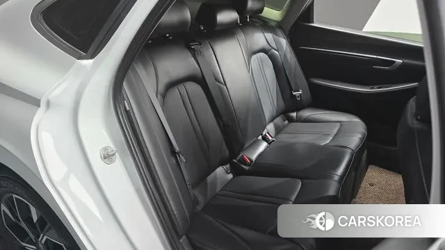 Hyundai Sonata D Edge (DN8) 2023 Белый из Кореи, фото 3