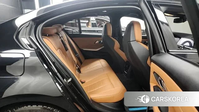 BMW 3 Series (G20) 2021 Черный из Кореи, фото 3