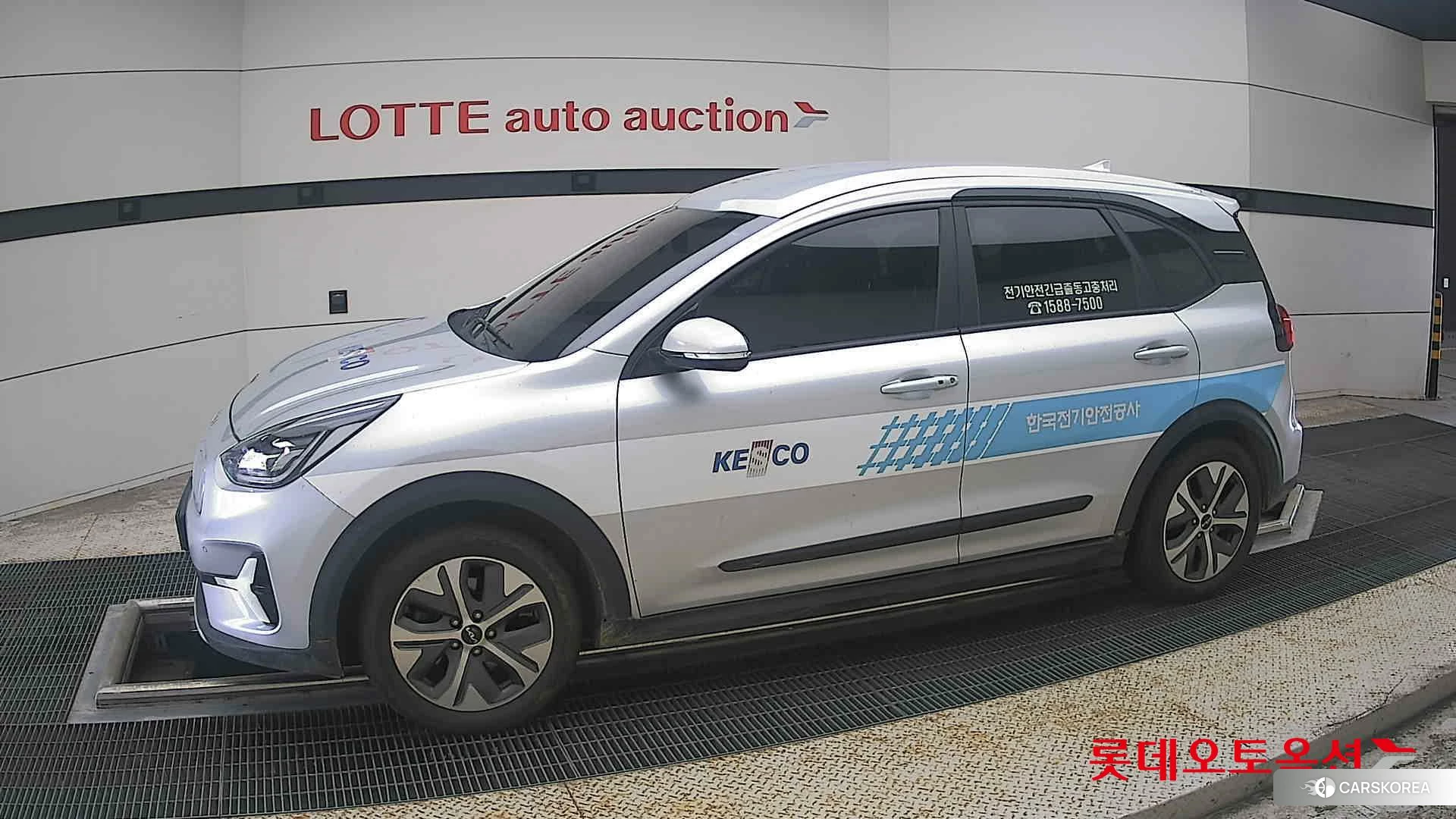 Kia Niro Plus 2023 Sparkling Silver из Кореи, фото 3