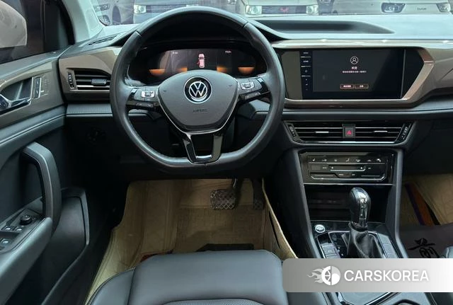 Volkswagen Tuyue 2022 Белый из Китая, фото 3