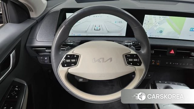 Kia EV6 2023 Серый из Кореи, фото 3