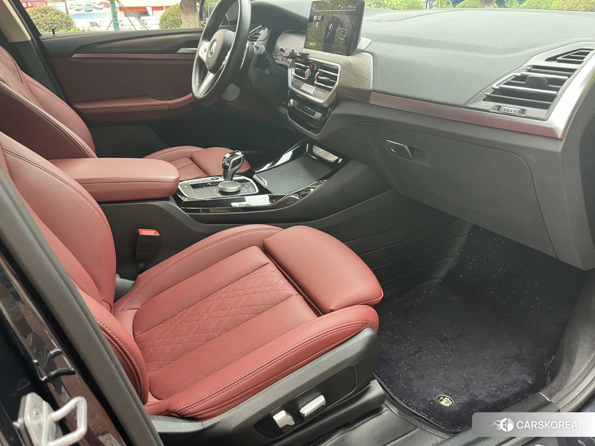 BMW X3 2023 Черный из Китая, фото 3