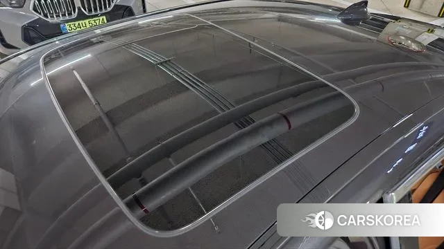 BMW 5 Series (G30) 2023 Серебристо-серый из Кореи, фото 3