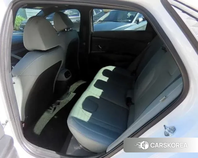 Hyundai The New Avante (CN7) 2023 Белый из Кореи, фото 3