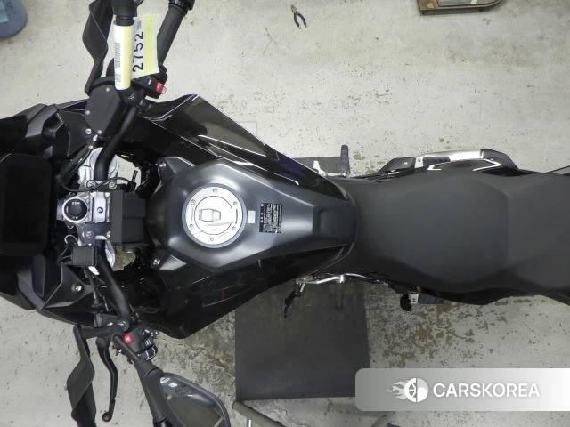 BMW F900XR 2025 из Японии