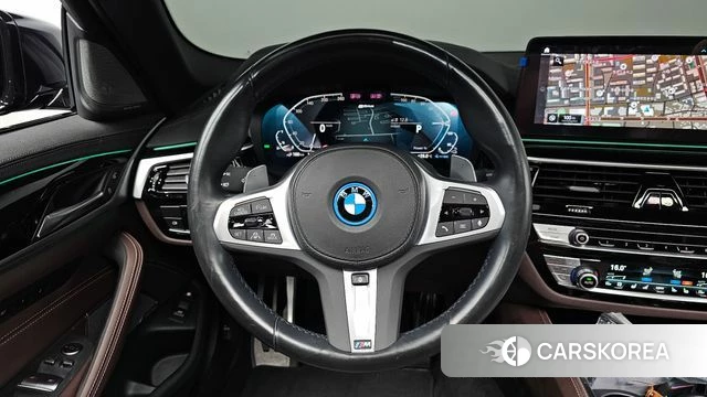 BMW 5 Series (G30) 2023 Черный из Кореи, фото 3