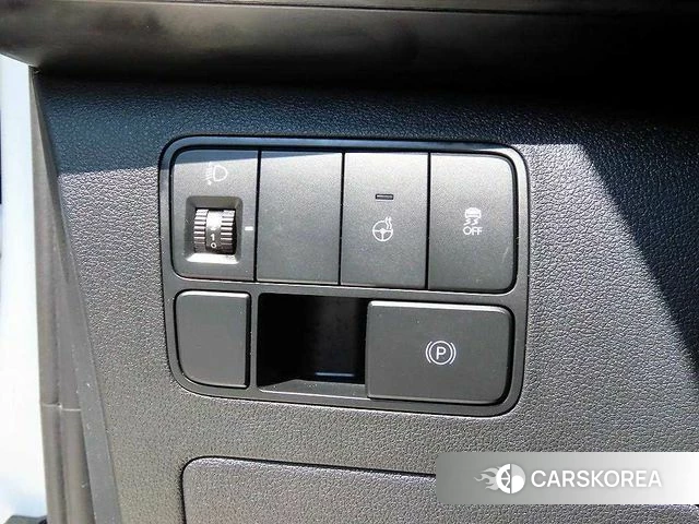 Hyundai Staria 2023 Белый из Кореи, фото 3