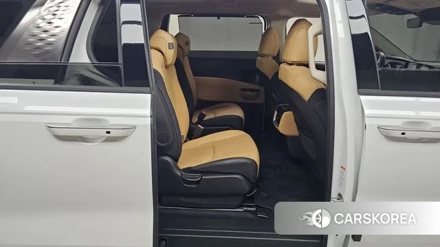 Kia Carnival 4th generation 2023 Белый из Кореи, фото 3