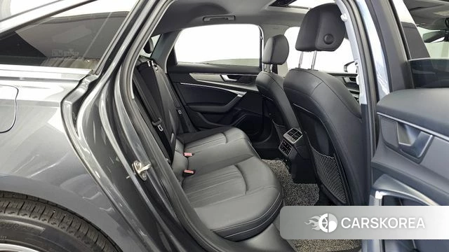 Audi A6 (C8) 2021 Серый из Кореи, фото 3