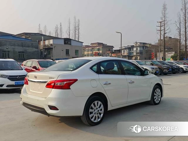 Nissan Xuan Yi 2022 Белый из Китая, фото 3