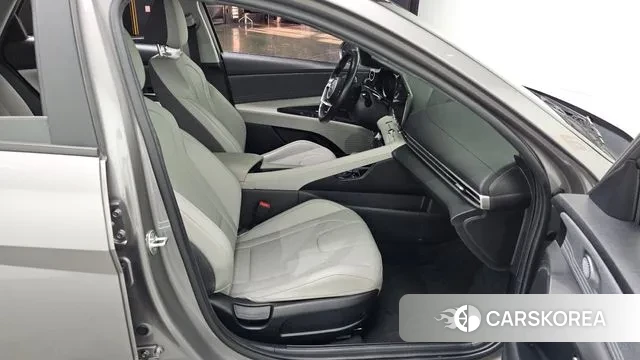 Hyundai Avante Hybrid (CN7) 2022 Серый из Кореи, фото 3