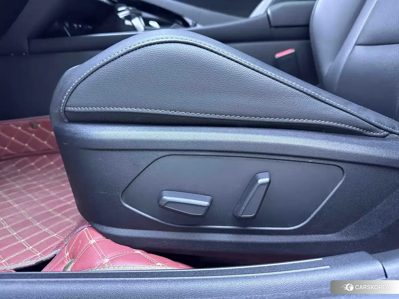 Hyundai Elantra 2023 Белый из Китая, фото 3