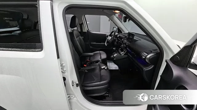 Hyundai Casper 2022 Белый из Кореи, фото 3