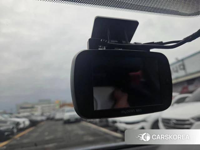 Hyundai The New Avante AD 2019 Серебристо-серый из Кореи, фото 3