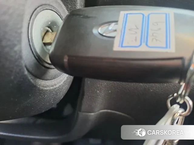 Hyundai Kona 2018 Белый из Кореи, фото 3