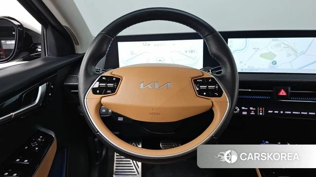 Kia EV6 2023 Черный из Кореи, фото 3