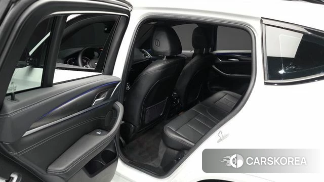 BMW X4 (G02) 2023 Белый из Кореи, фото 3