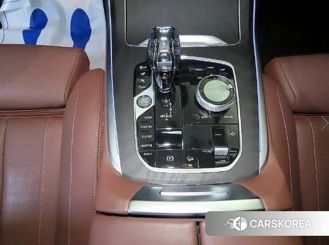 BMW X7 (G07) 2021 Черный из Кореи, фото 3