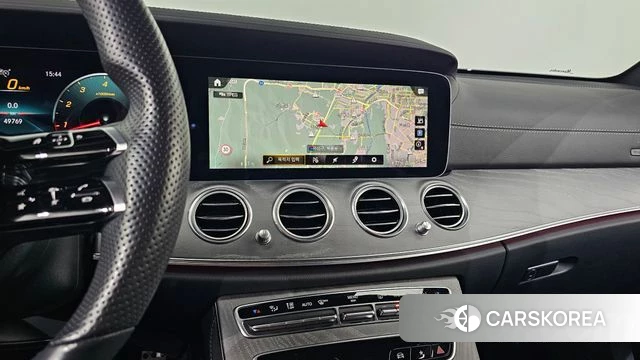 Mercedes-Benz E-Class W213 2022 Черный из Кореи, фото 3