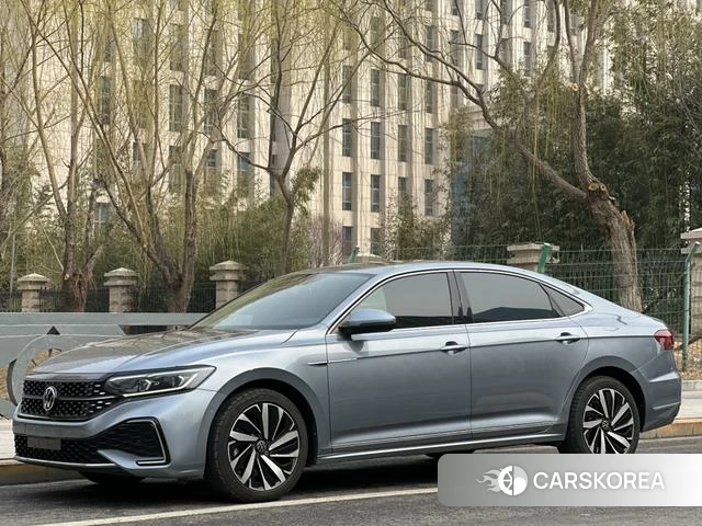 Volkswagen Passat 2021 Синий из Китая, фото 3