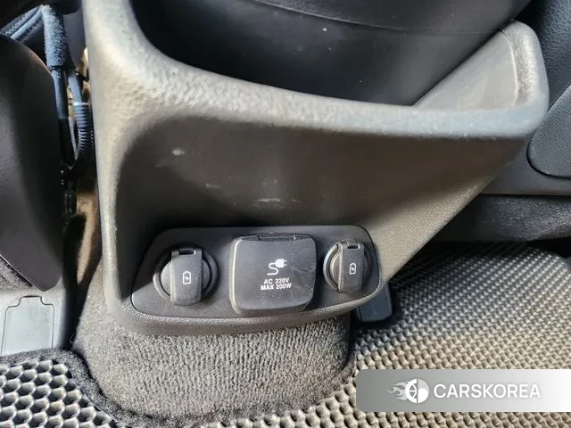 Hyundai Santa Fe TM 2018 Черный из Кореи, фото 3