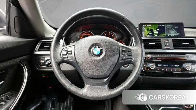 BMW 3 Series GT (F34) 2018 Белый из Кореи, фото 3