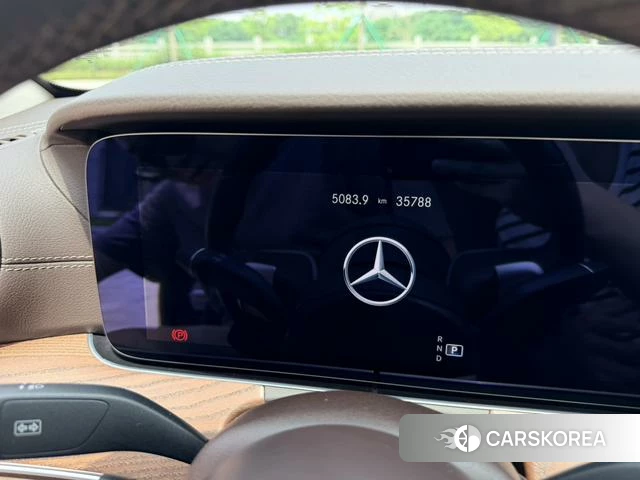 Mercedes-Benz E-class 2023 Черный из Китая, фото 3