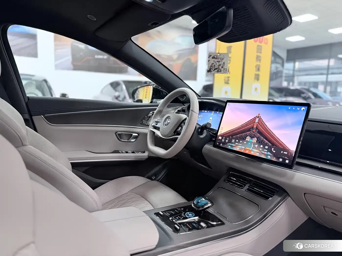 BYD Han 2025 Черный из Китая, фото 3