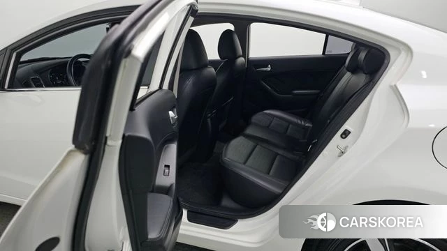 Kia The New K3 2018 Белый из Кореи, фото 3