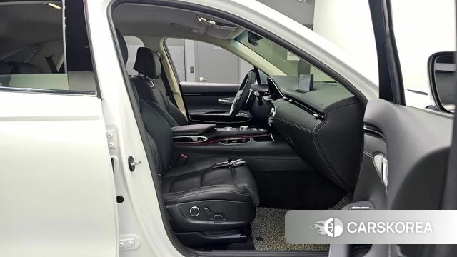 Genesis GV70 2021 Белый из Кореи, фото 3