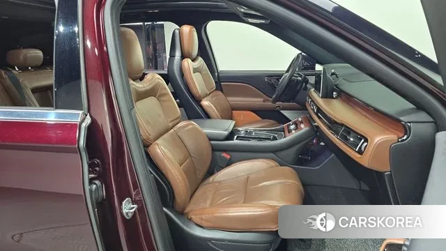 Lincoln Aviator 2nd generation 2020 Красный из Кореи, фото 3