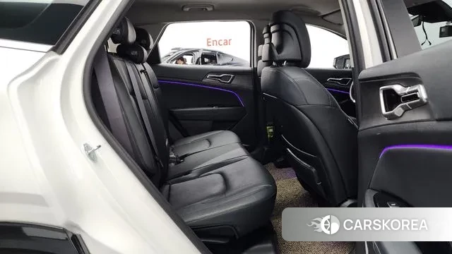 Kia Sportage 5th Generation 2023 Белый из Кореи, фото 3