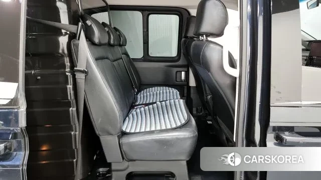 Hyundai Staria 2022 Серый из Кореи, фото 3