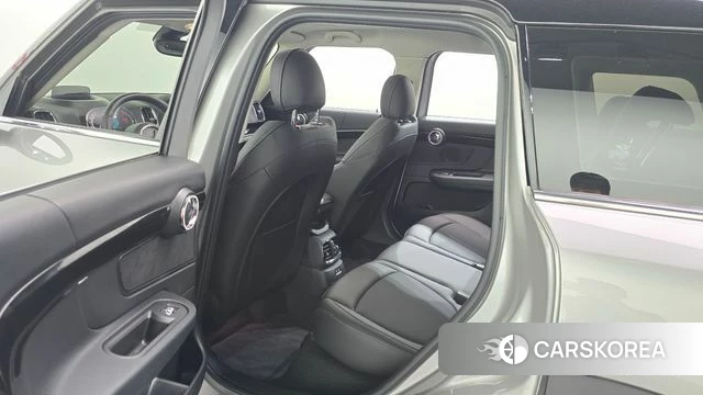Mini Cooper Countryman 2023 Серебряный из Кореи, фото 3