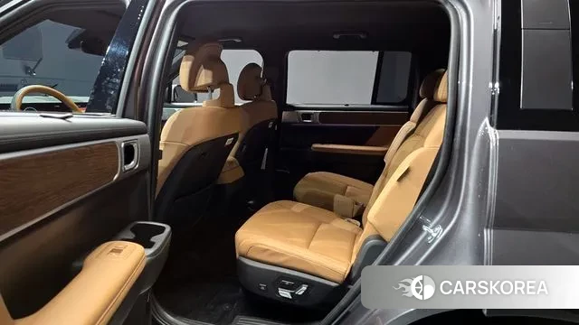 Hyundai Santa Fe (MX5) 2023 Серый из Кореи, фото 3