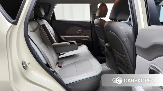 Kia Soul EV 2018 Жемчужный цвет из Кореи, фото 3