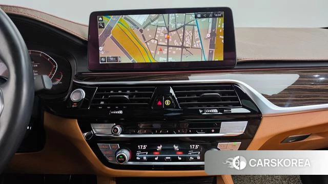 BMW 5 Series (G30) 2021 Черный из Кореи, фото 3