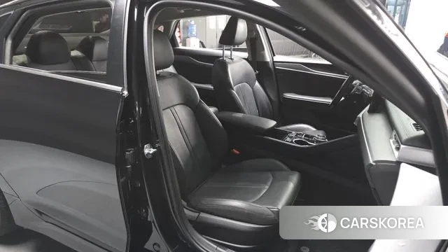 Kia K5 Hybrid 3rd Generation 2022 Черный из Кореи, фото 3