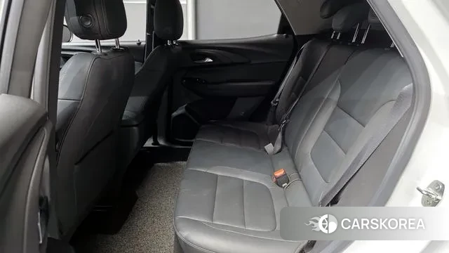 Chevrolet (GM Daewoo) Trailblazer 2021 Белый из Кореи, фото 3