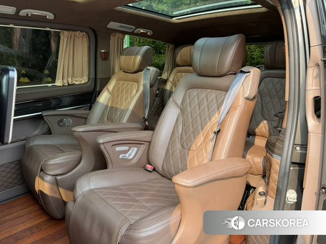 Mercedes-Benz V-class id 4222328 из Китая 3