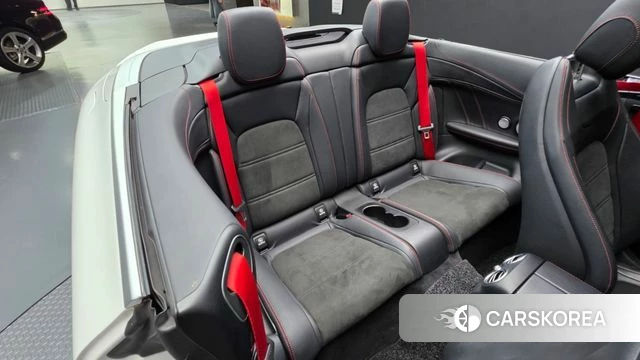 Mercedes-Benz C-Class W205 2018 Белый из Кореи, фото 3